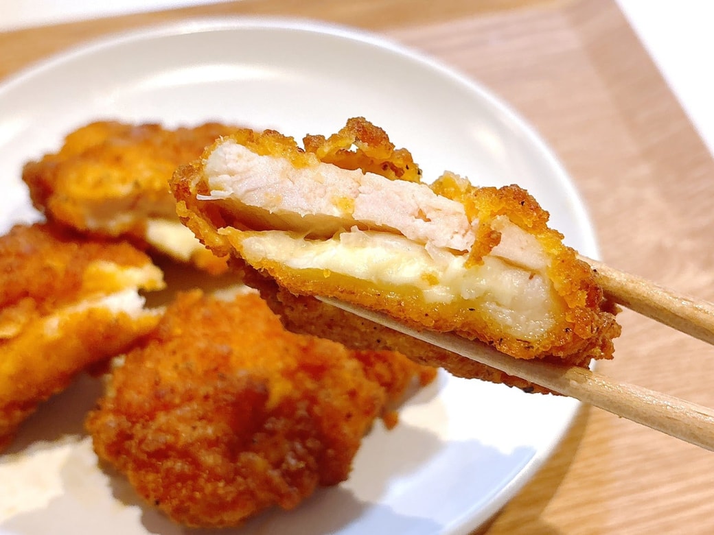 チーズと肉汁の背徳感がたまらない