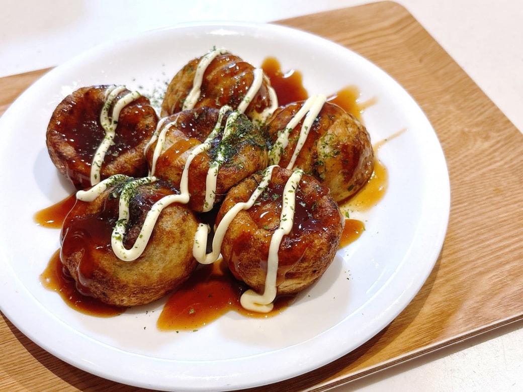 できあがった「大たこ焼」