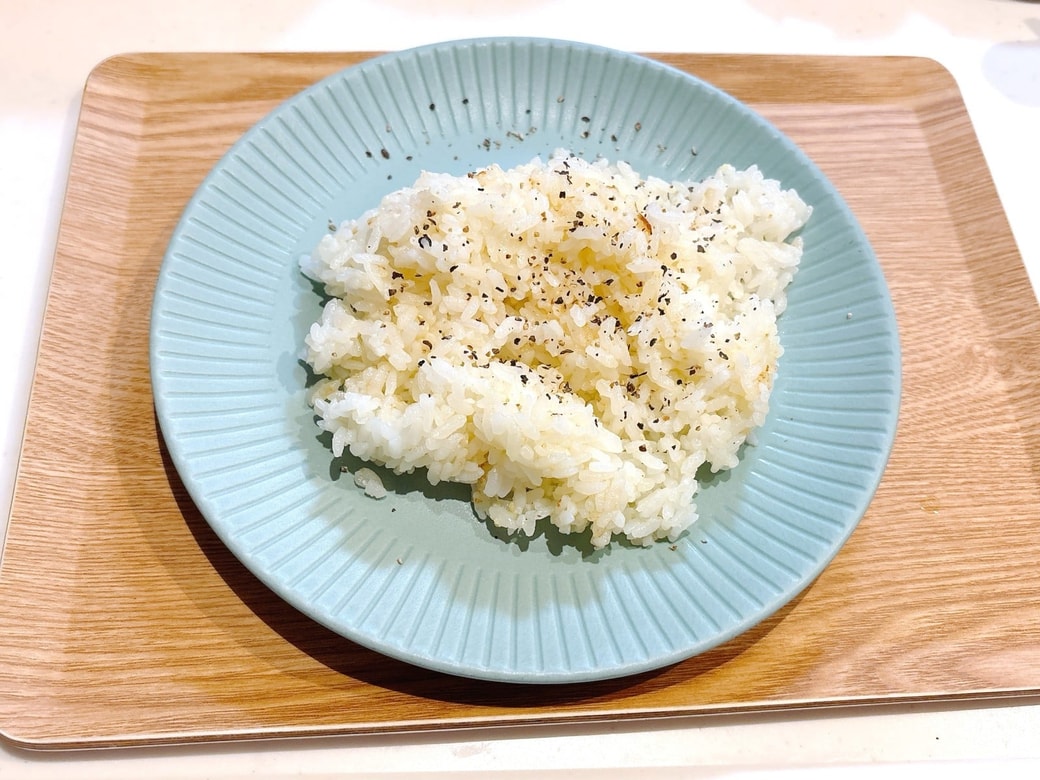 貧乏飯「マヨネーズ炒めごはん」