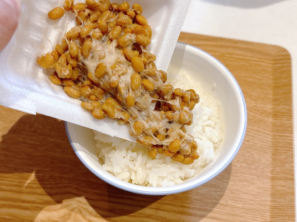 納豆ごはんを作る