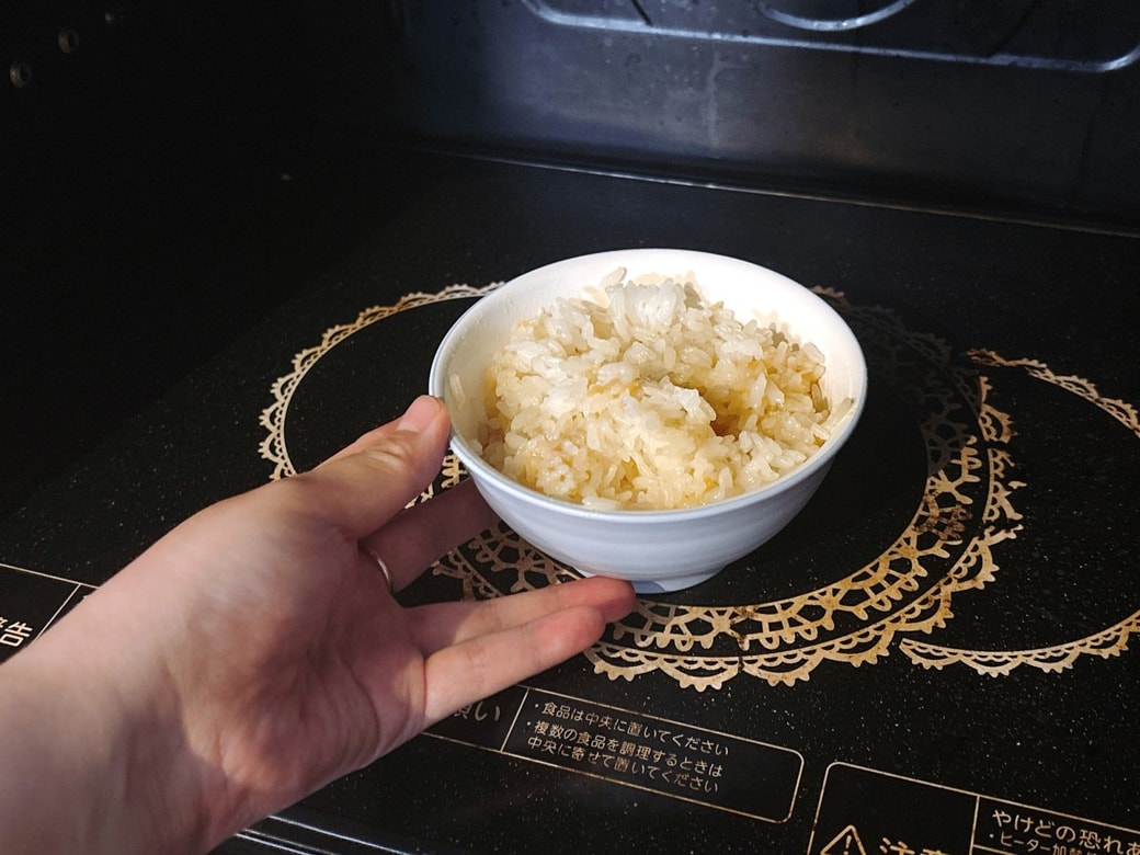 電子レンジで加熱する