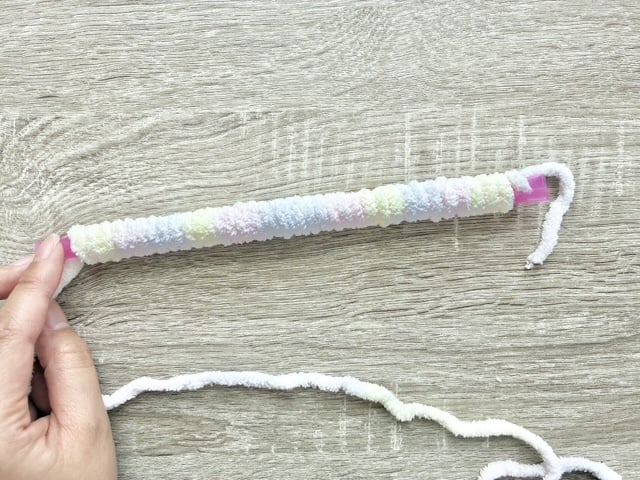 巻く