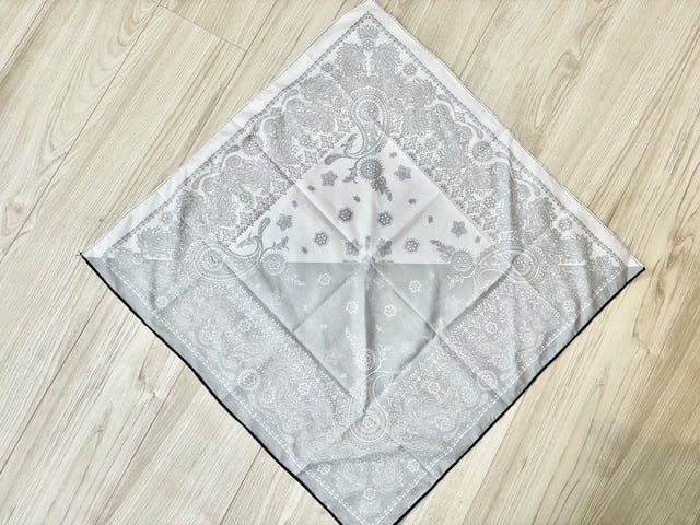ハンカチ