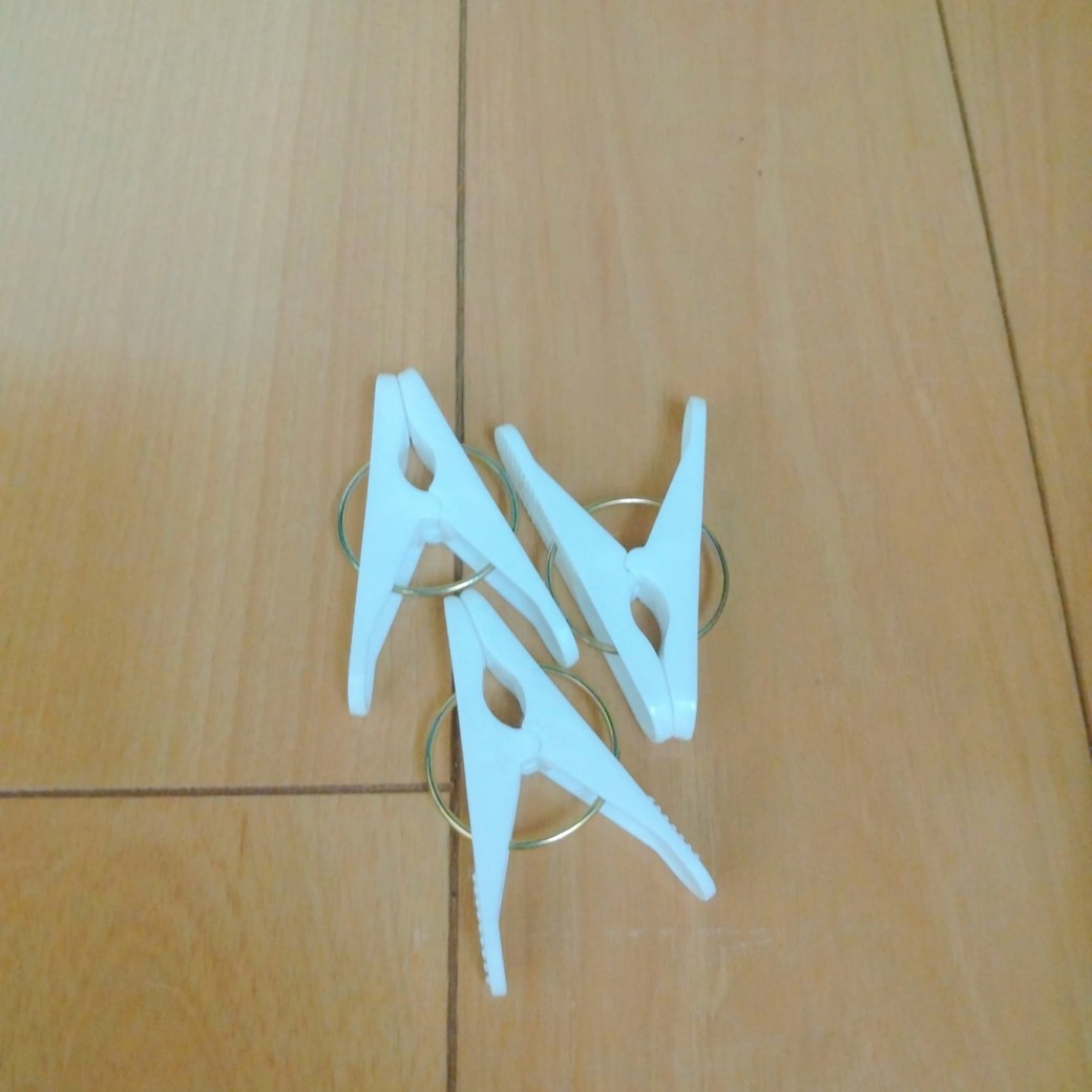 洗濯ばさみ