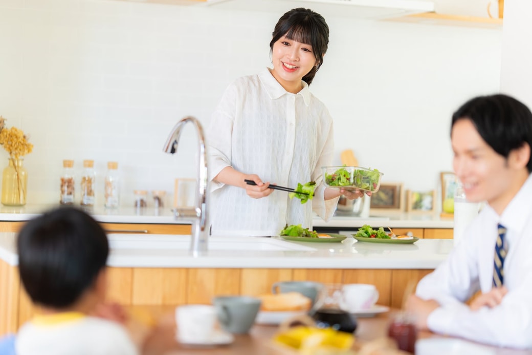 朝食を用意する