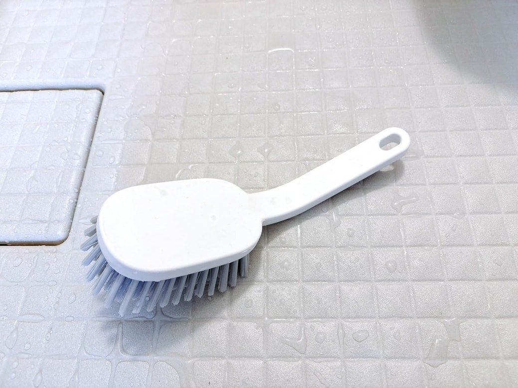 3．掃除用具を吊るして乾かす