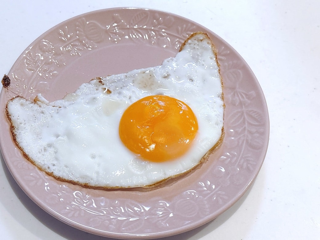できあがった「白だし目玉焼き」