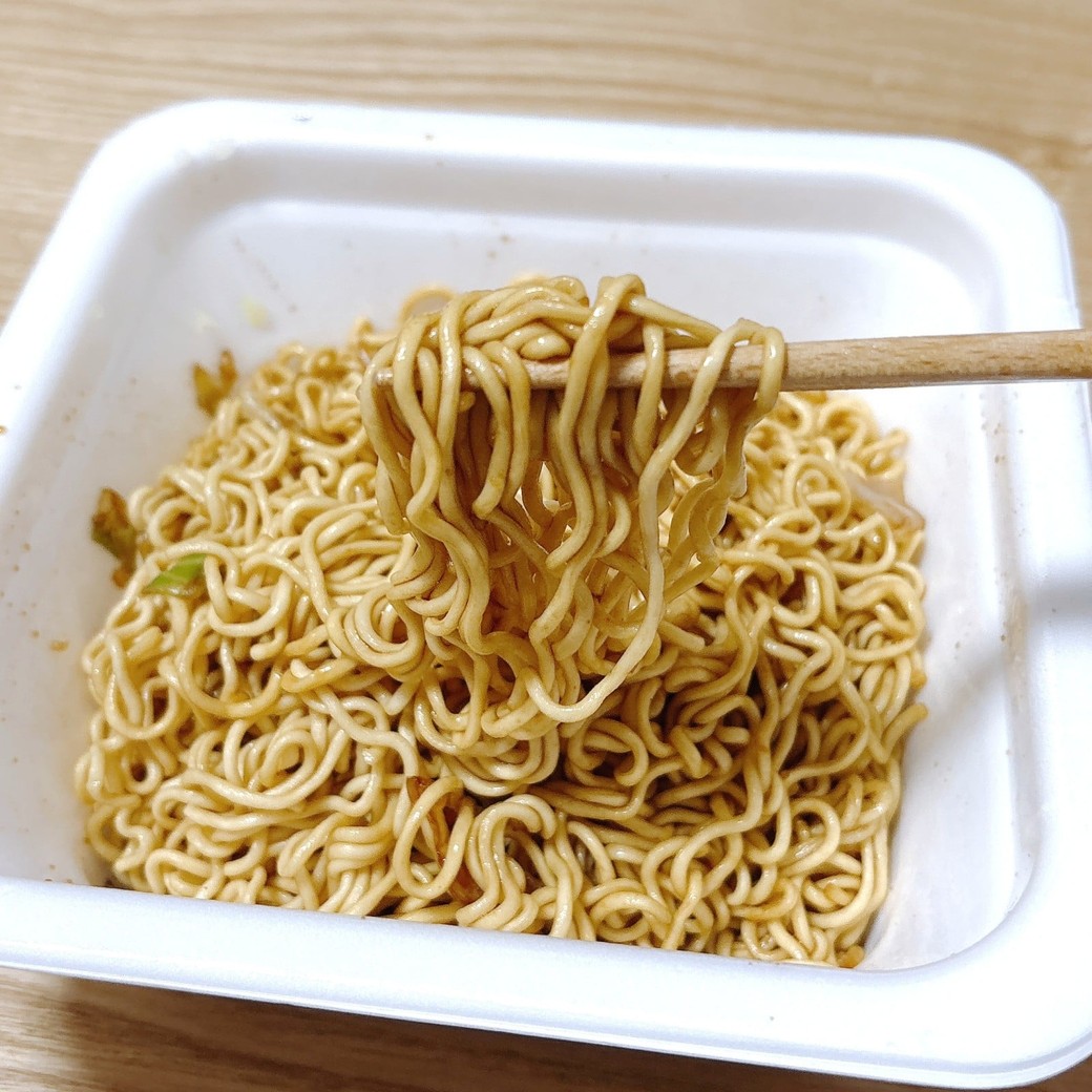 後味に酸味を感じて、さっぱり食べられる