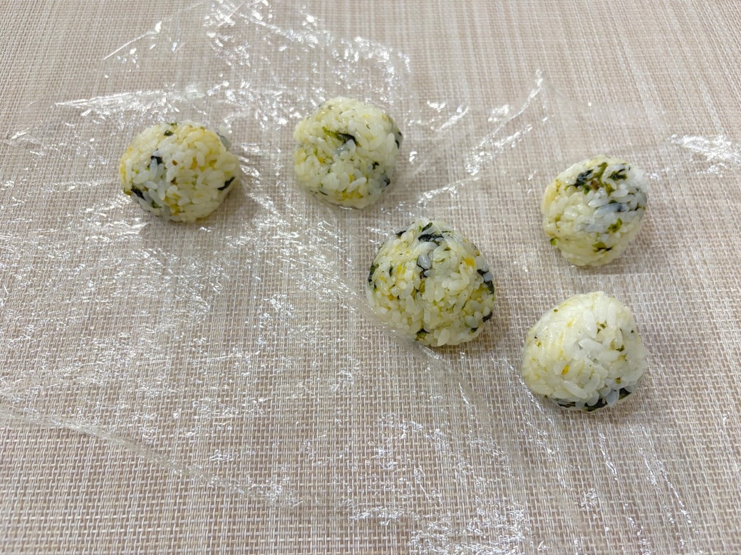 ラップを外す