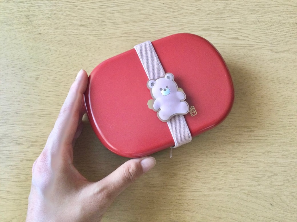 お弁当箱