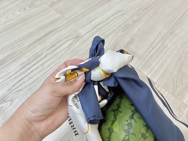 結ぶ