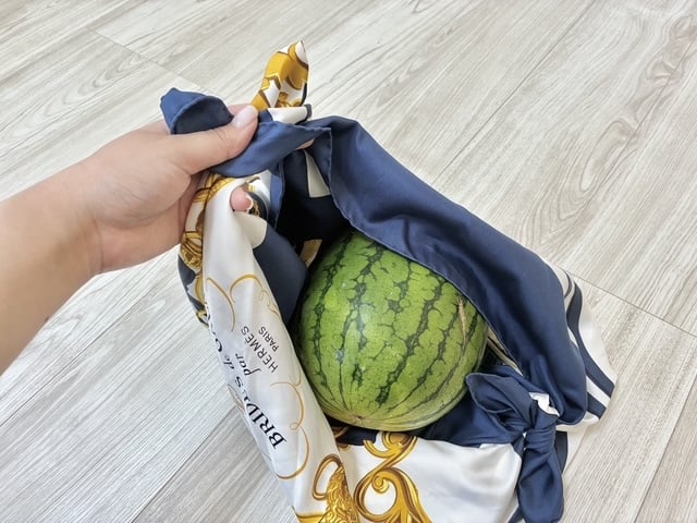 結ぶ