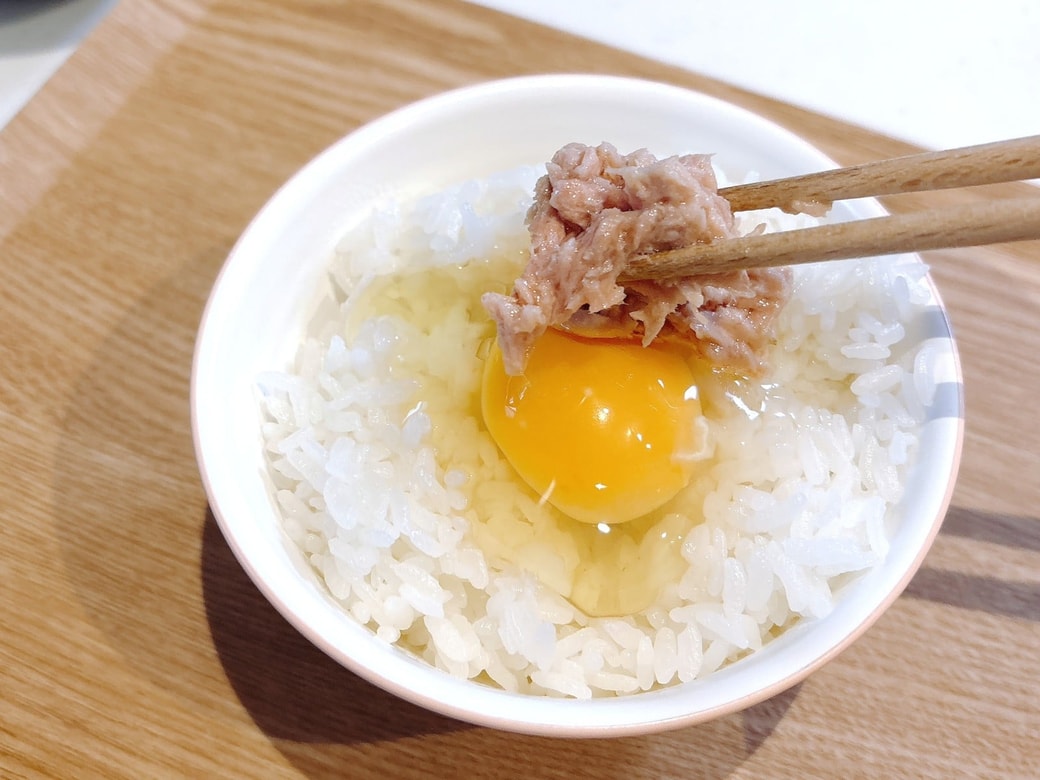 ツナを小さじ1杯のせる