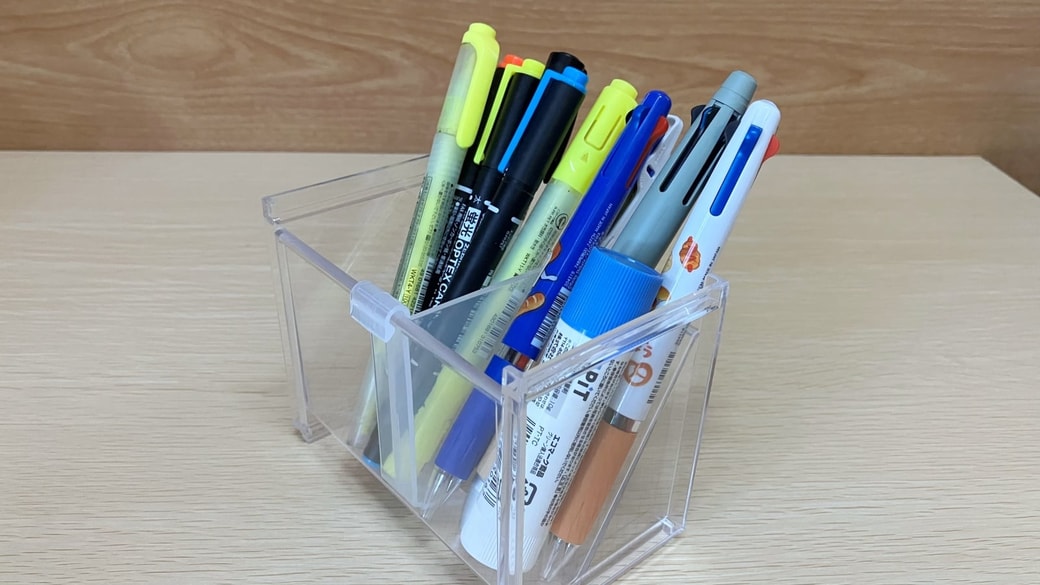 ナナメスタンドを文房具収納に