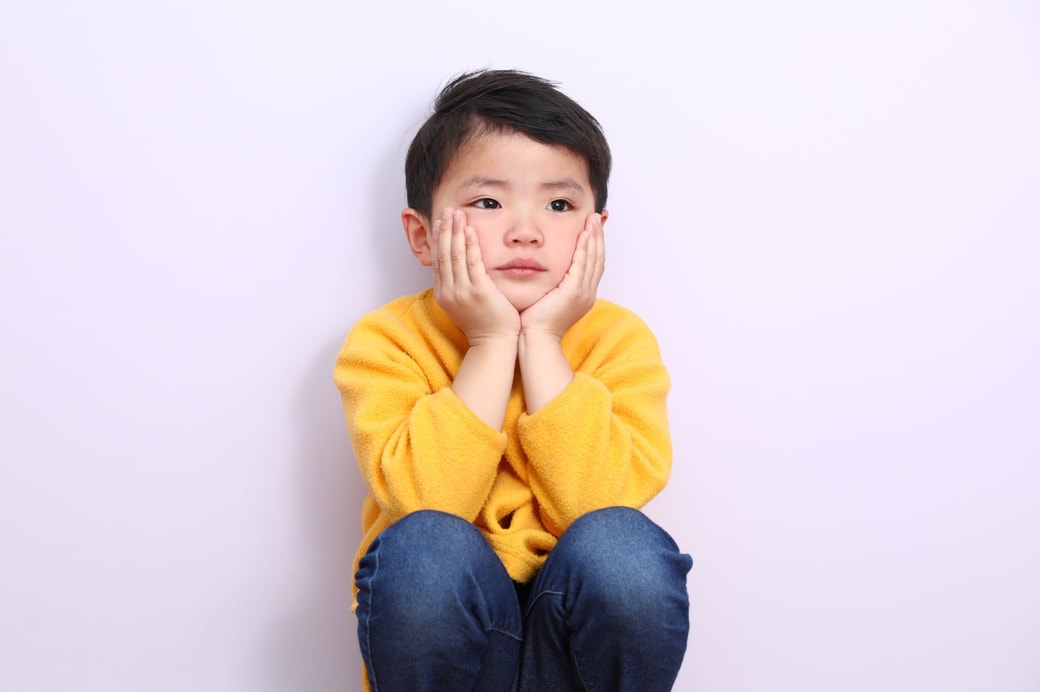 考える子ども