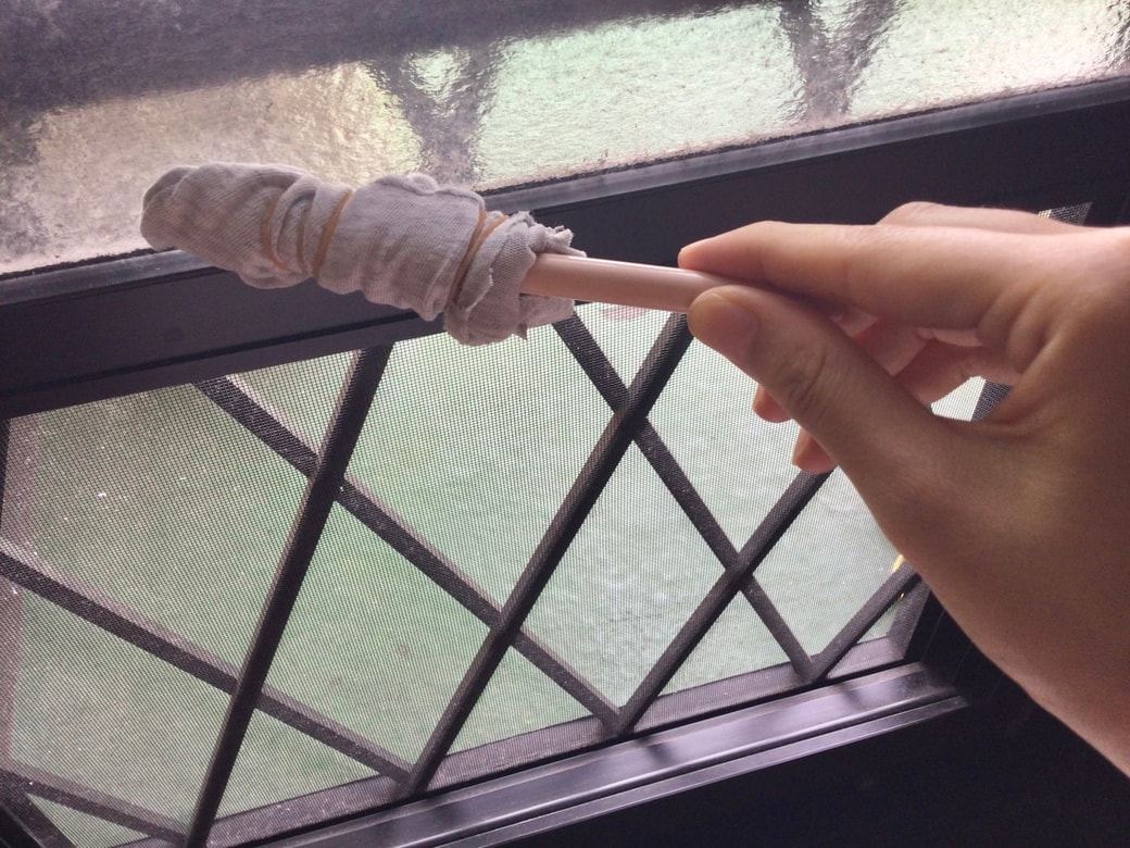 ボールペンで作ったお掃除棒