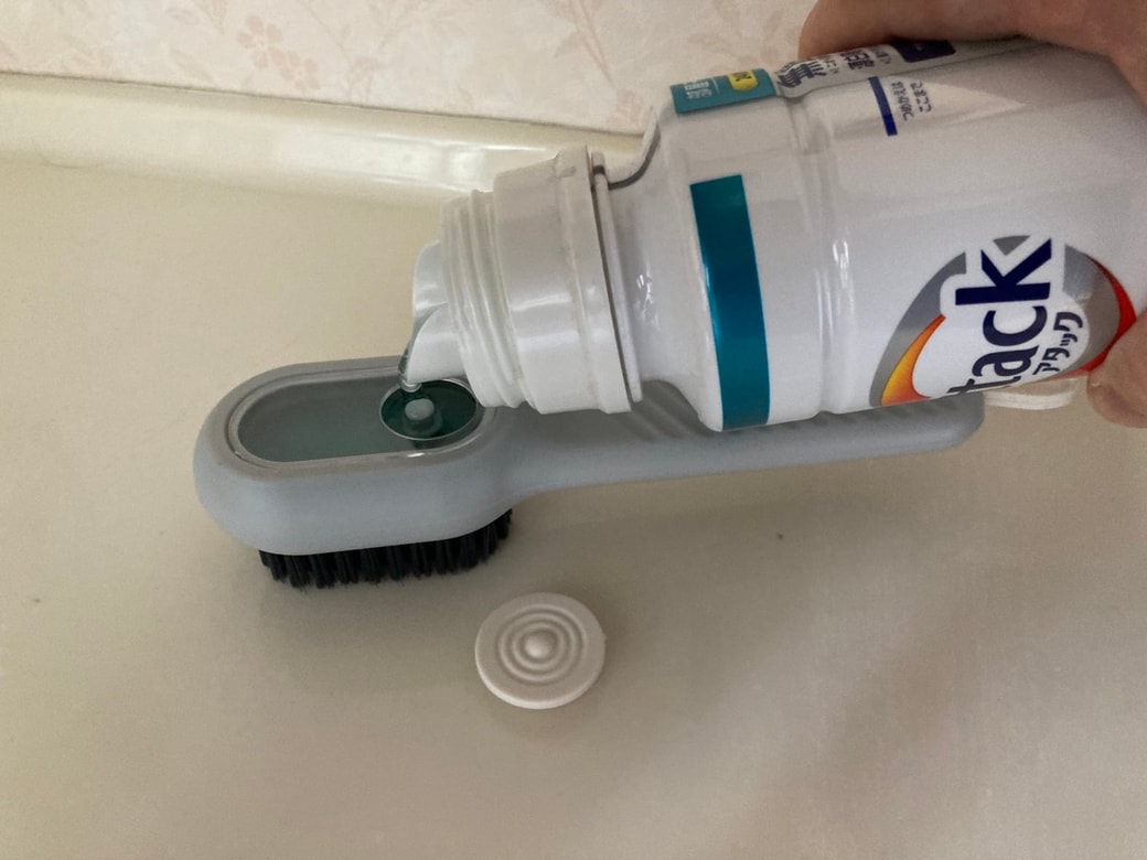 洗剤IN手洗いブラシ画像①
