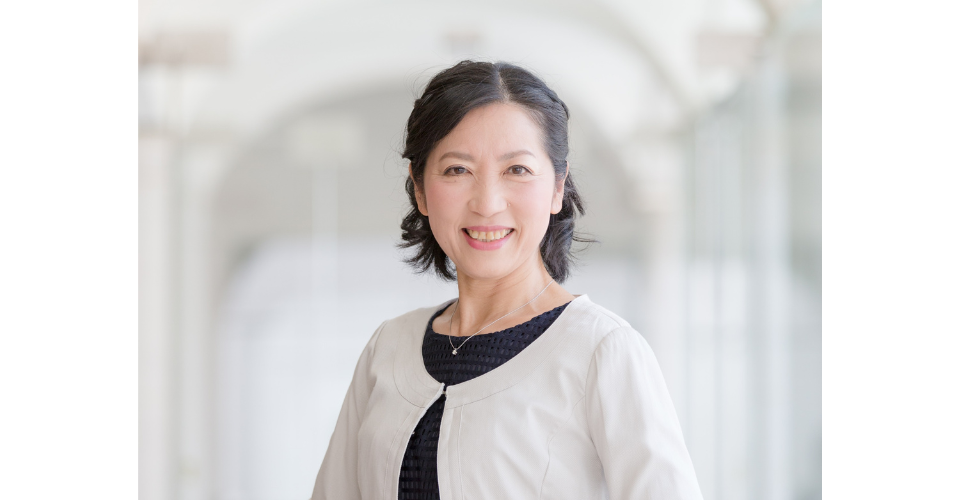 天野千恵里先生