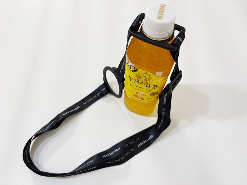 小さいリングはペットボトル用