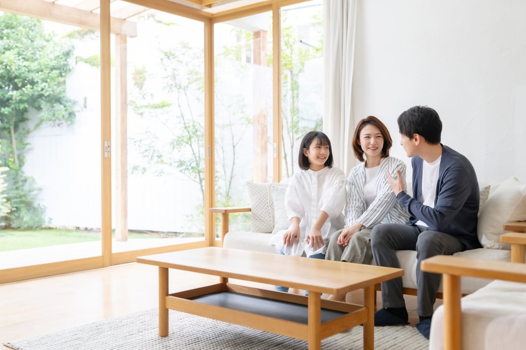リビングの家族