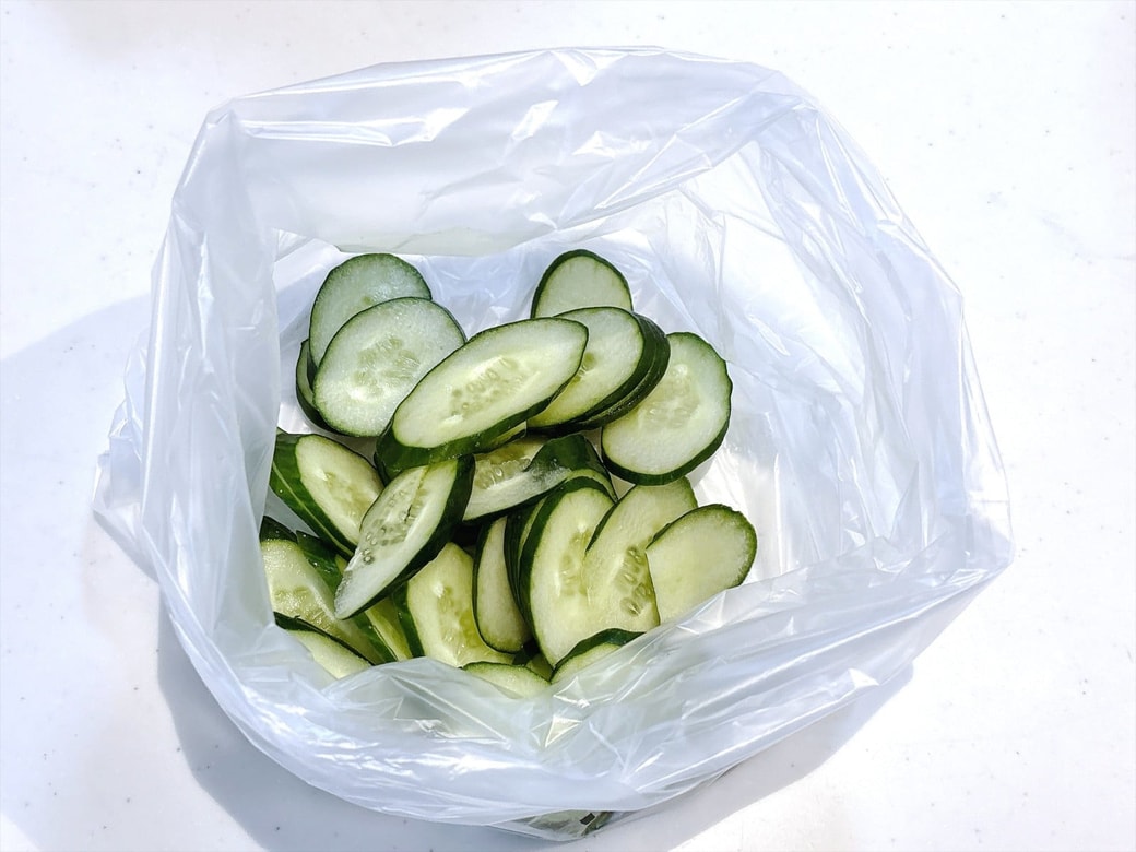 薄くカットすると味が入りやすい