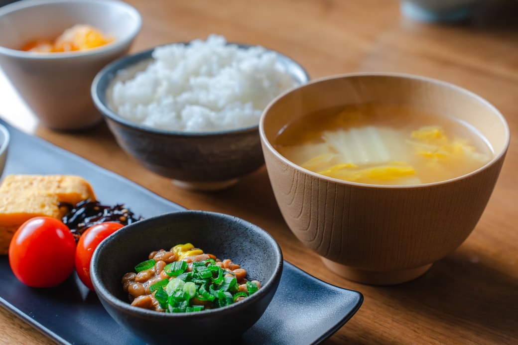 朝食