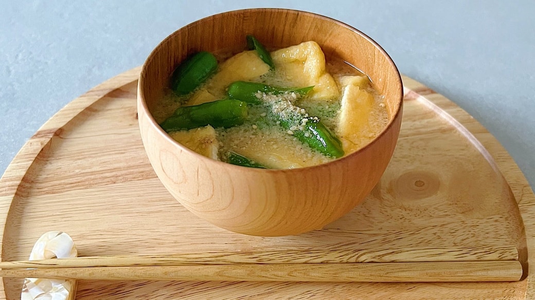 ししとうと油揚げのみそ汁