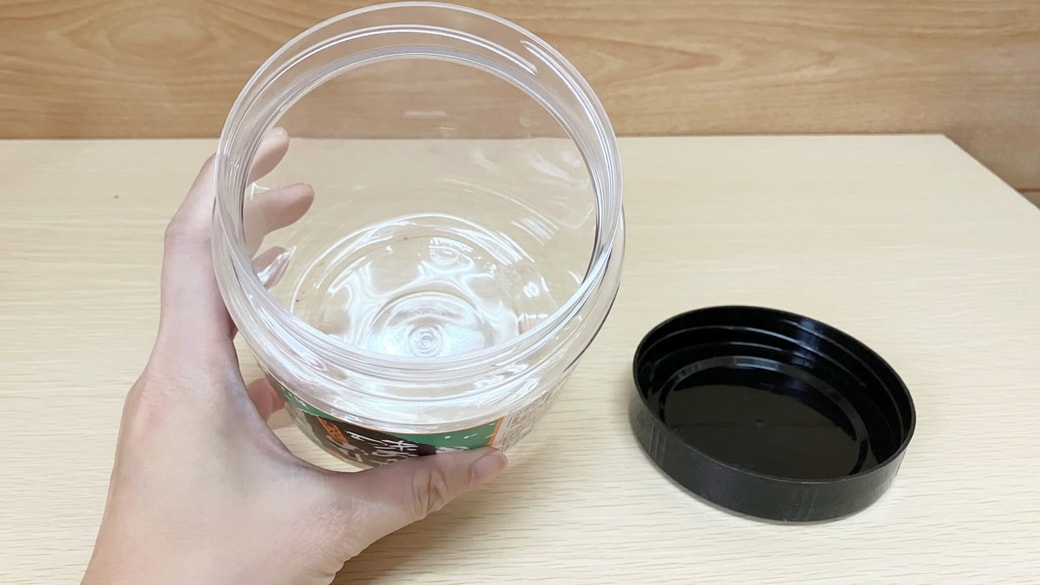 味海苔の空き容器