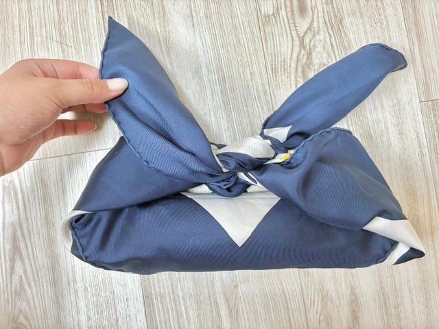 結ぶ