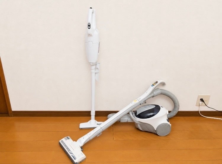 スティック型とキャニスター型掃除機②