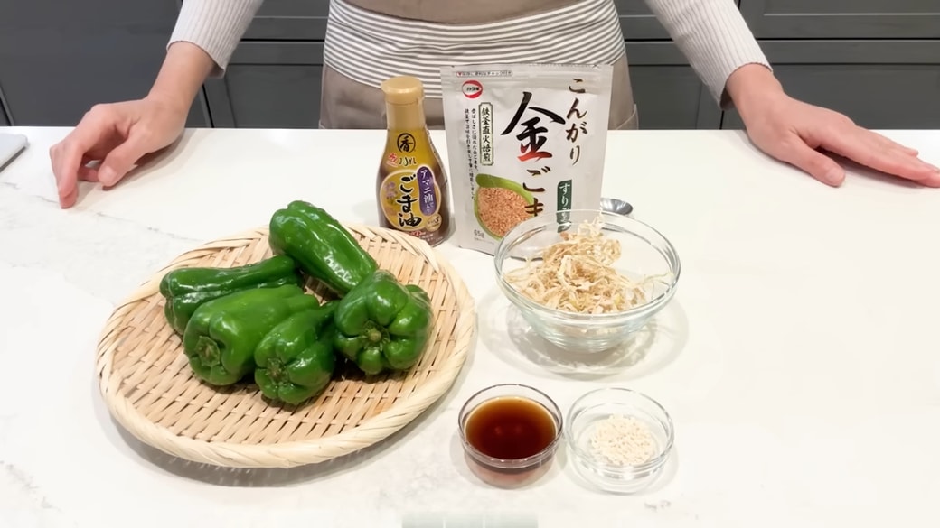 ピーマンと切り干しのきんぴらの材料