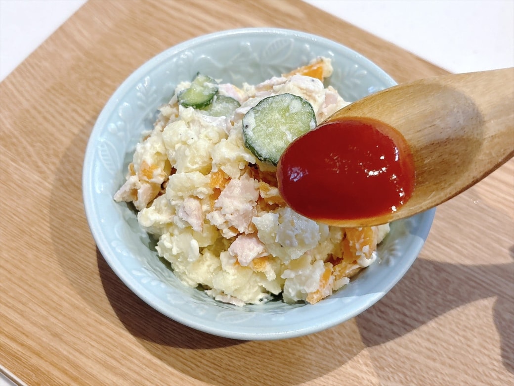 ケチャップを混ぜる
