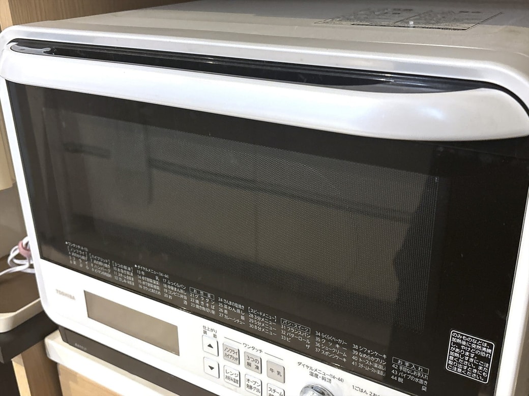 電子レンジの扉に注目してみて