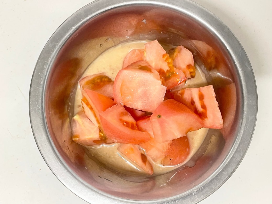 トマトのごまだし和え