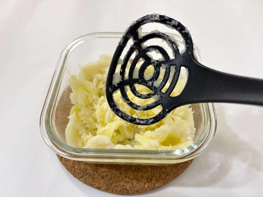 穴に入り込みにくい