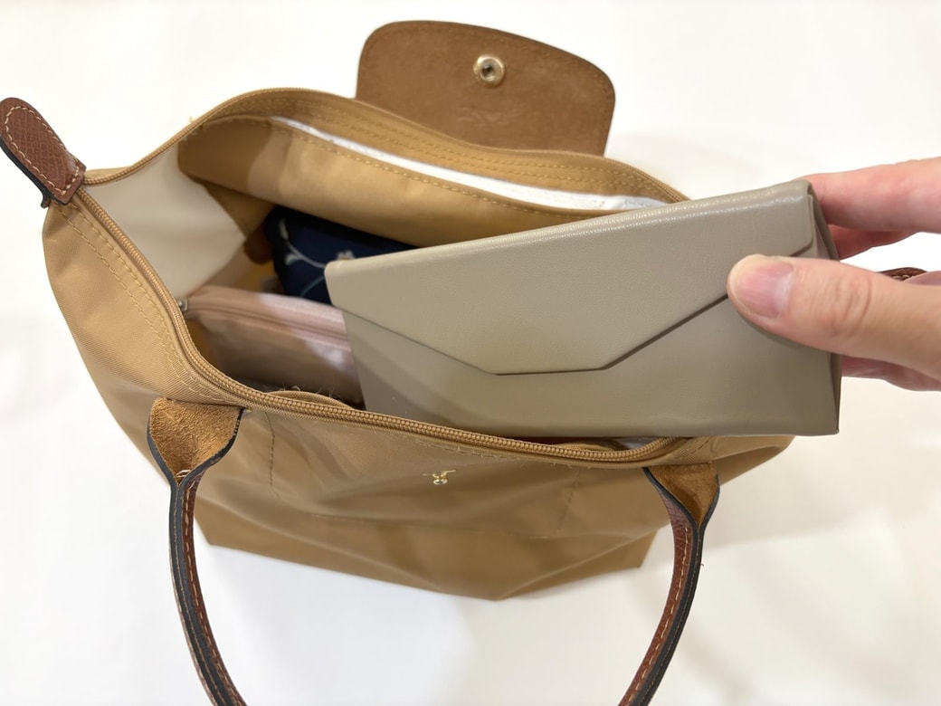 普段使いのバッグに入れてコンパクトに持ち運び