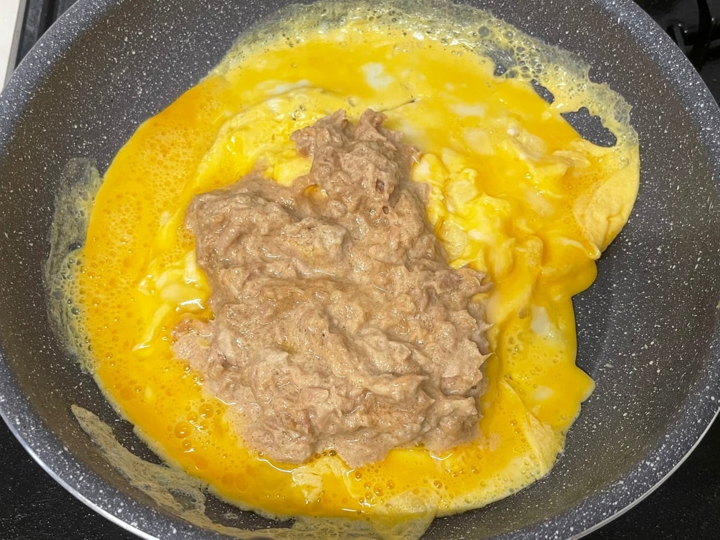 ツナマヨ卵丼
