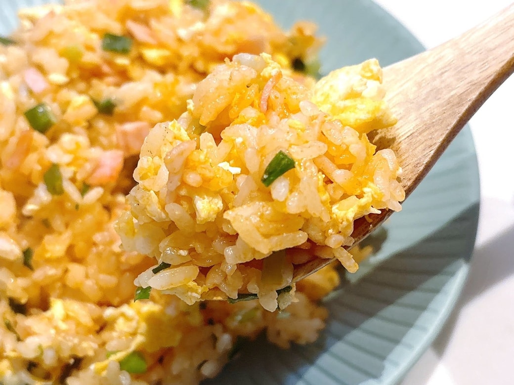 ケチャップのやさしい味がするチャーハンに仕上がっている