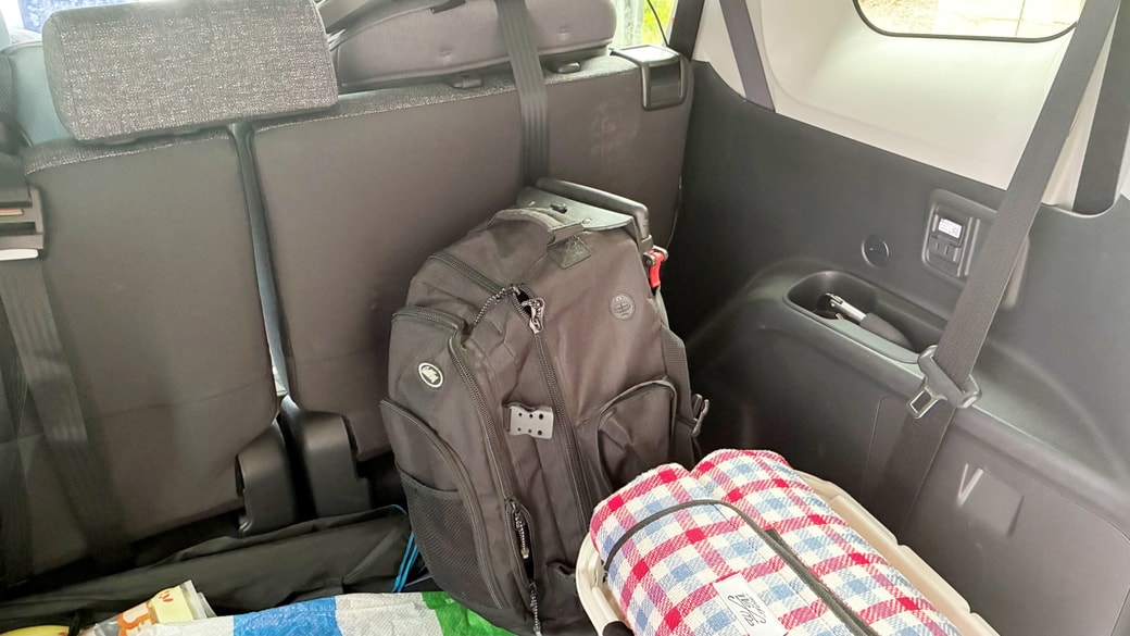 車内に非常持ち出し袋