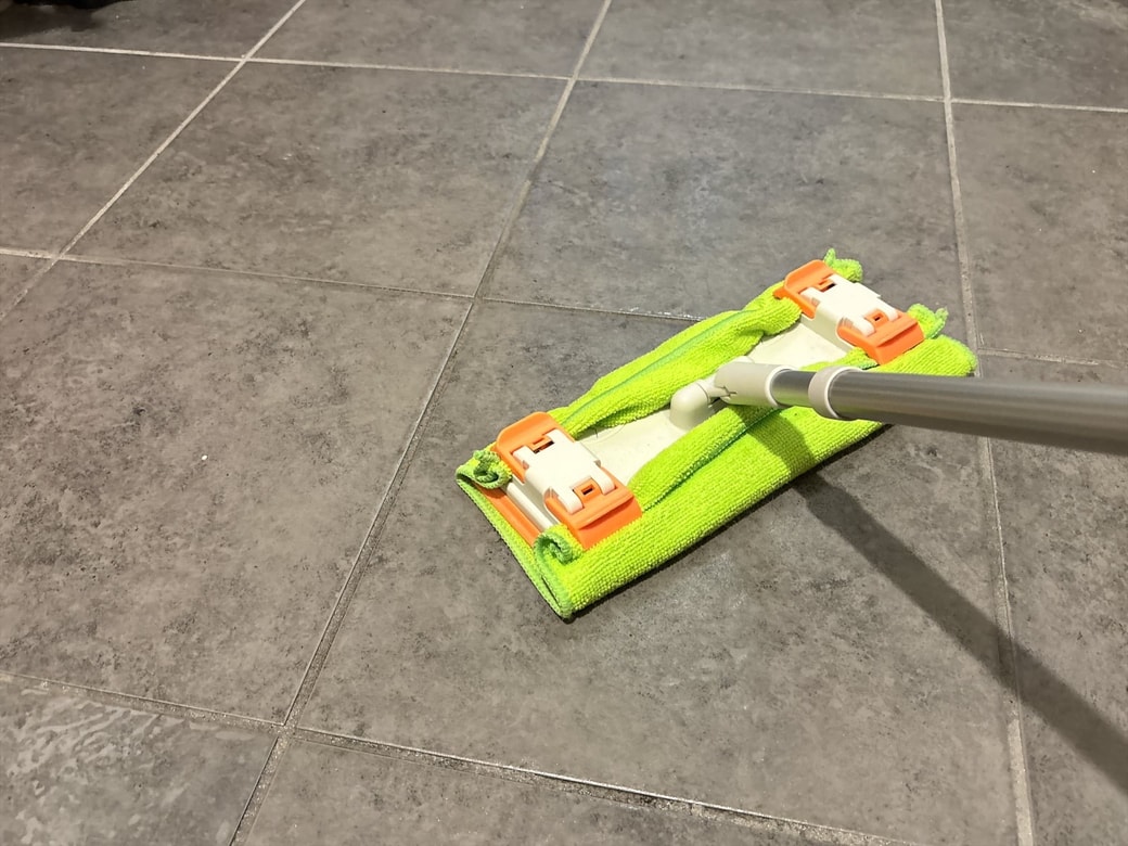 マイクロファイバークロスを使うと汚れが良く落ちるのでおすすめ