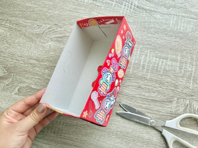 折り込む