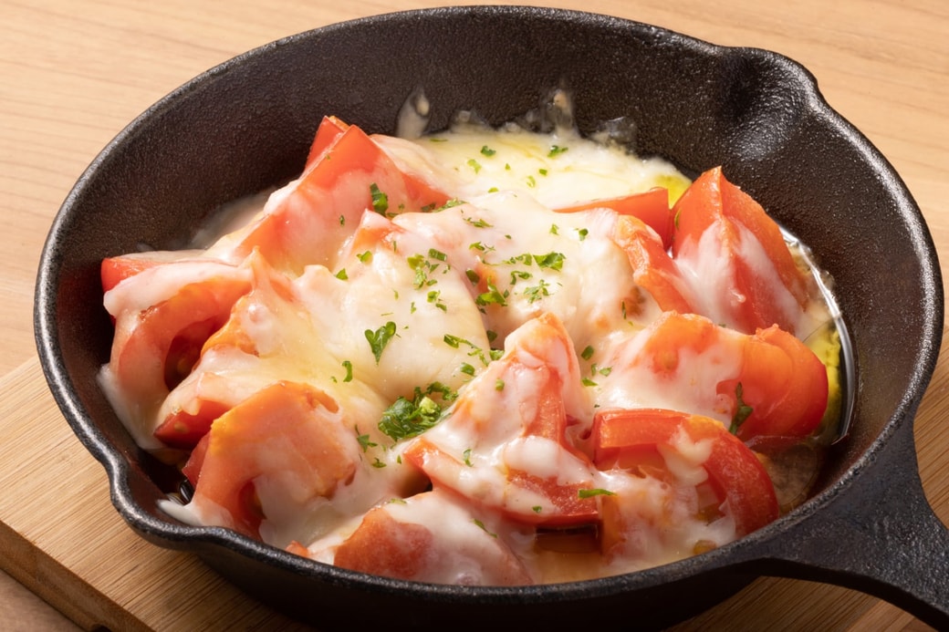 3．トマトのチーズ焼き