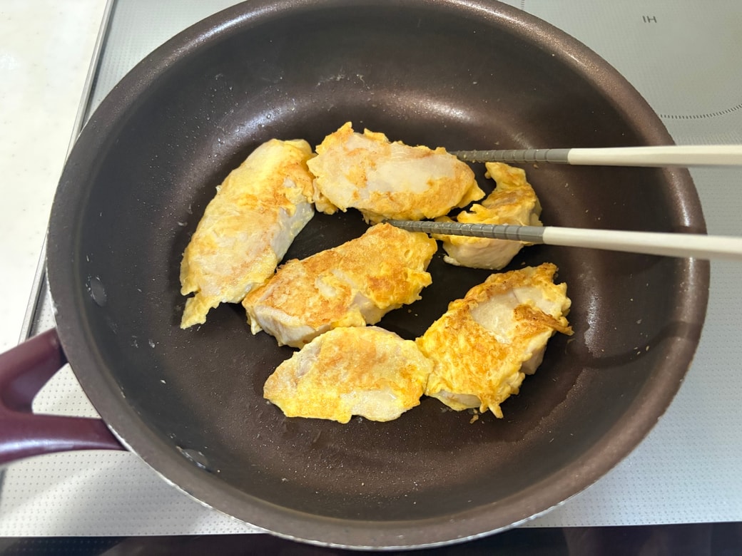両面焼き目がつくまで焼く