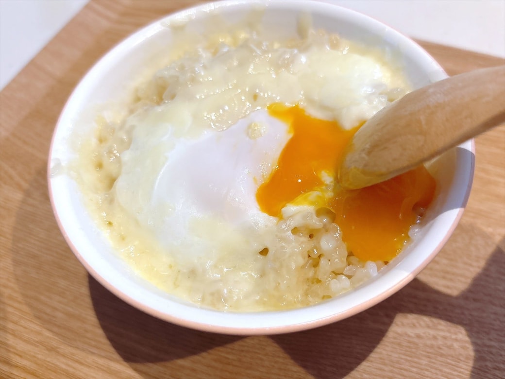 黄身を崩しながら食べてみて