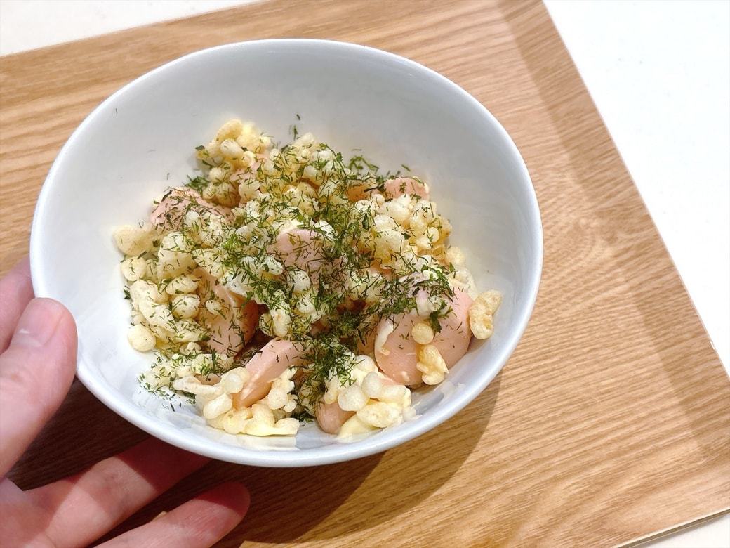 できあがった「魚肉ソーセージの磯辺揚げ風」