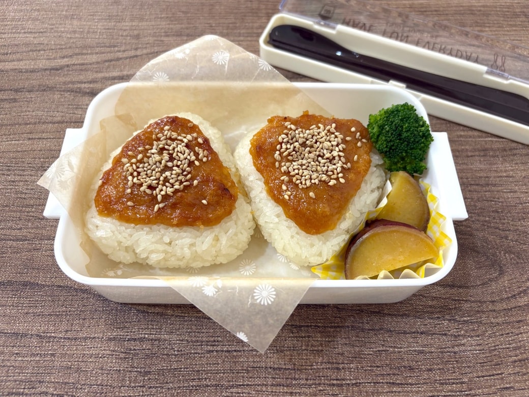 食べやすいおにぎりで栄養もお腹も満足