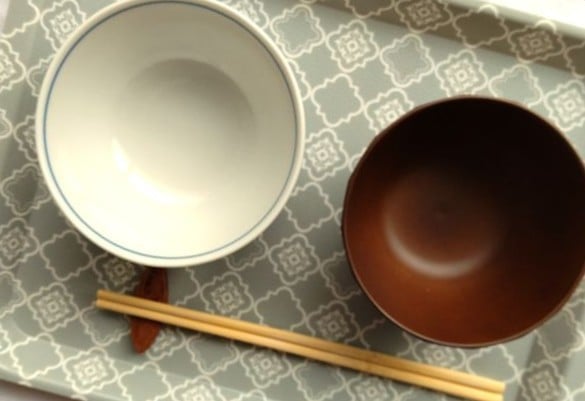 配膳だけで終わらせない。ランチョンマットの代わりに使う