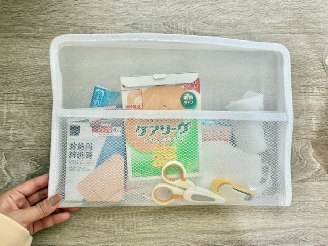 マスクや絆創膏などの衛生用品を収納