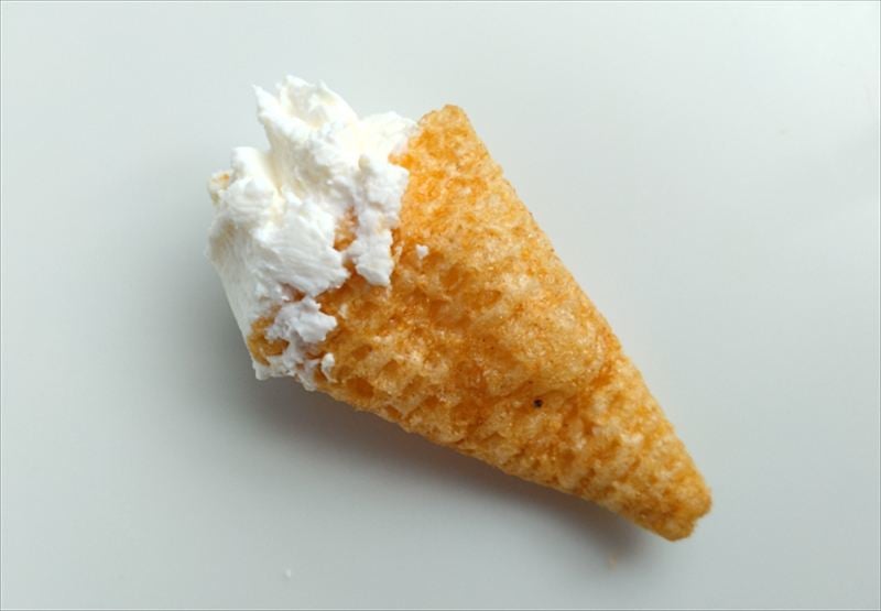 クリームチーズをのせたところ