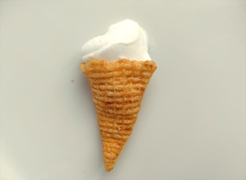 アイスクリームをのせたところ